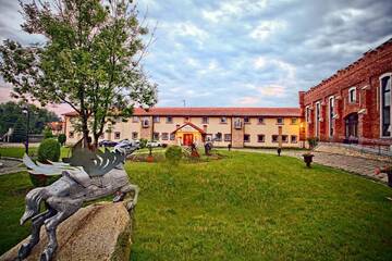 Фотографии Отель Hotel na Podzamczu г. Тарновске-Гуры (Польша) №5 Фото Отель Hotel na Podzamczu г. Тарновске-Гуры 5