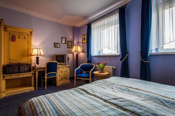 Фото номера Двухместный номер с 1 кроватью или 2 отдельными кроватями Отель Hotel na Podzamczu г. Тарновске-Гуры 9