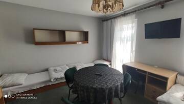 Фото номера Семейный номер Отель Motel DRABEK г. Тарновске-Гуры 4